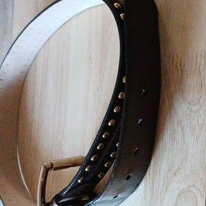 Michaels Kors Studded Belt Suede and Leather. Brown